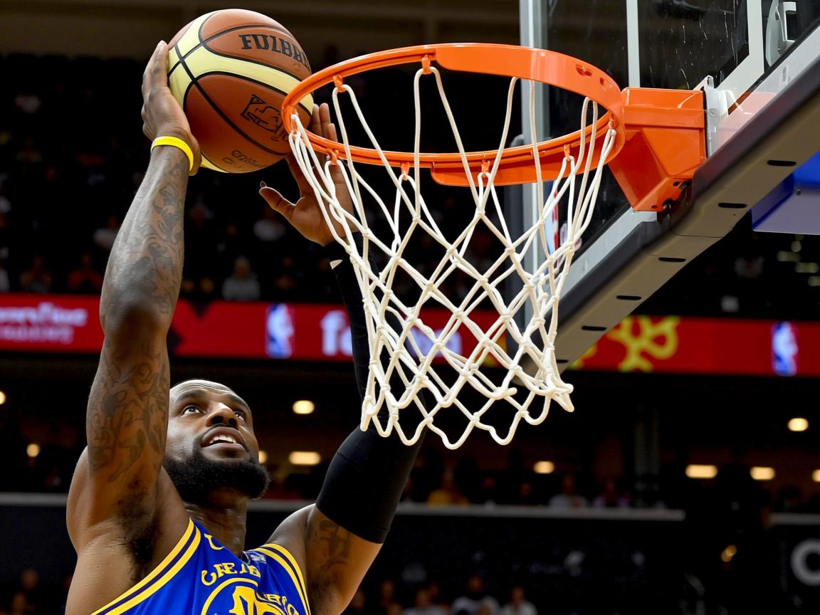 杏彩官网-中场核心发挥关键作用,助力球队攻防平衡,中场球员技巧 第2张