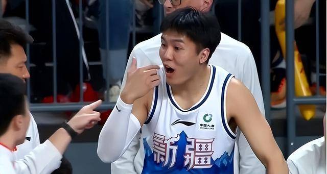 包含新疆队全队发威，全力备战接下来的比赛的词条